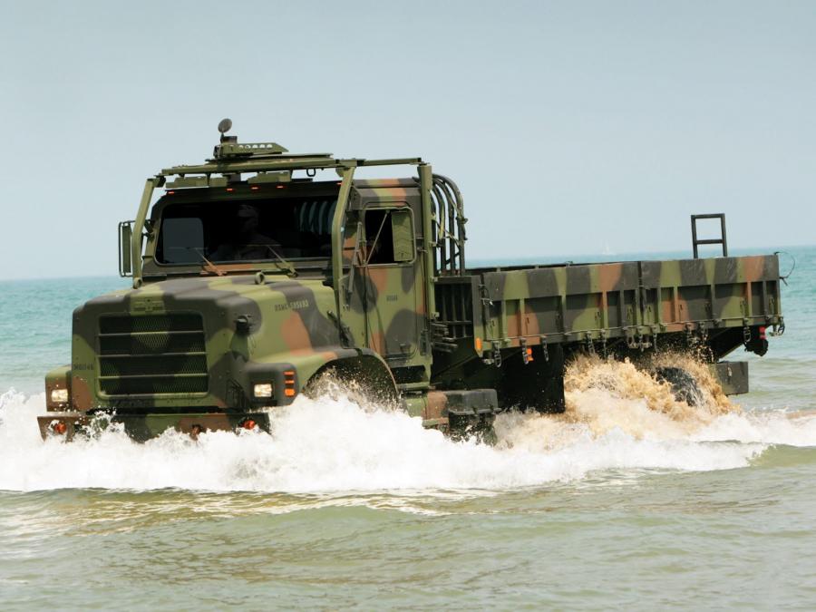 Oshkosh MTVR 6x6 Extended Cargo Truck (MK27/MK28) '2005